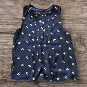 Banana Republic Lemon Top Sleeveless Shirt Navy Blue Pleated Fruit Size Small